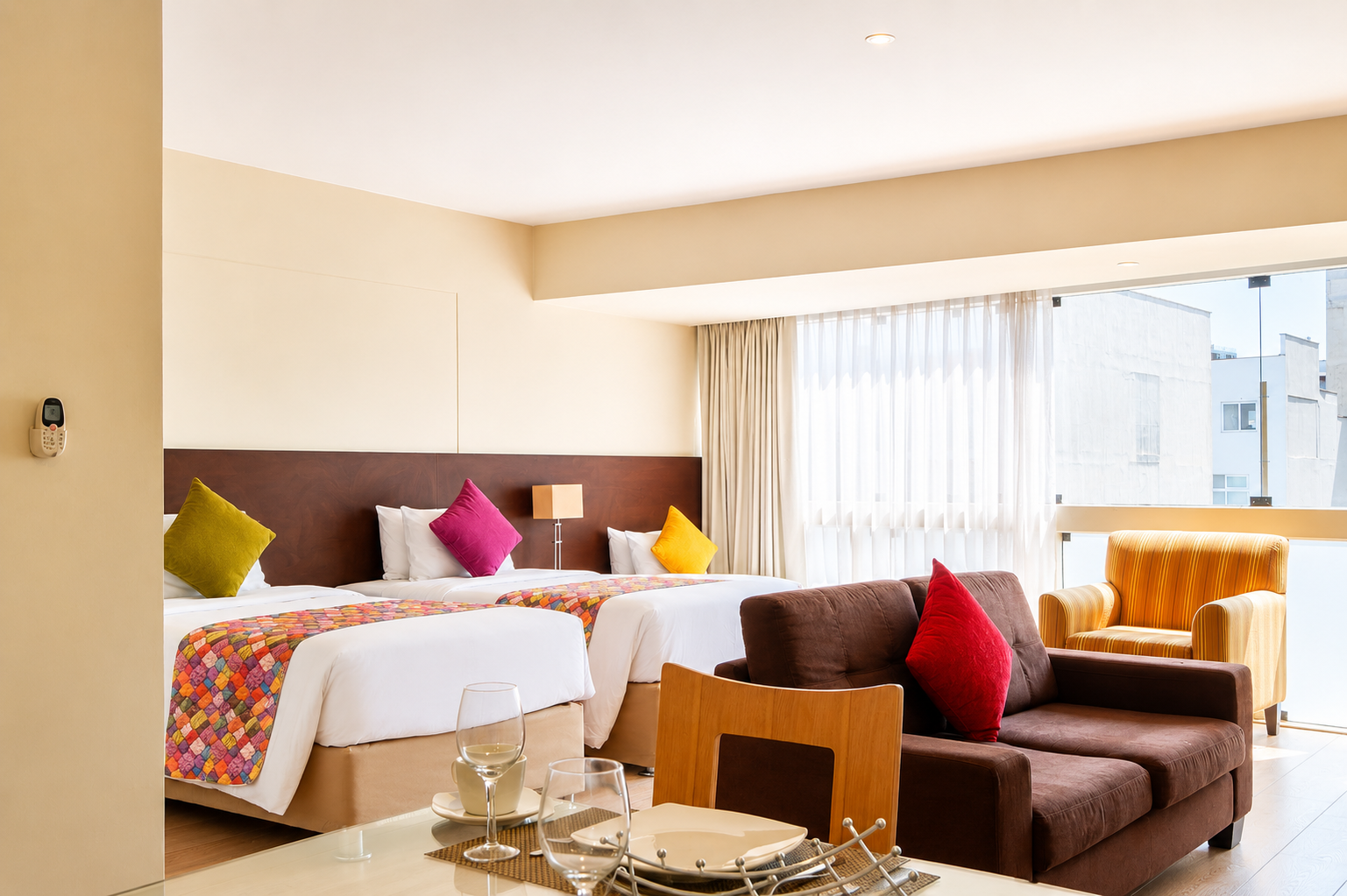 3 Twin Beds One-Bedroom Apartment